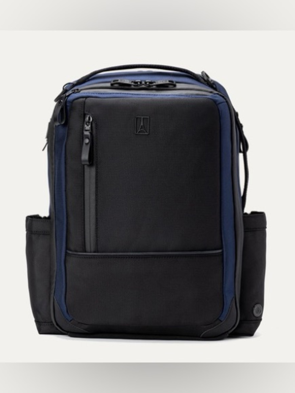 NWT - Travelpro’s Altitude Slim Expandable Laptop Backpack 20-24L